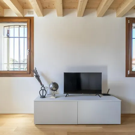 Molino 2 By Welchome